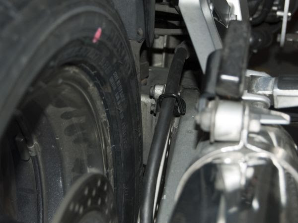 10%20-%20torque%20arm%20clearance%20to%20tire.jpg