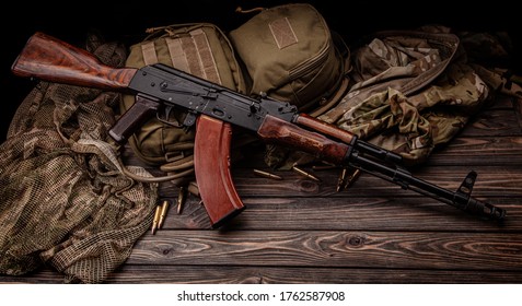 classic-soviet-ak-machine-gun-260nw-1762587908.jpg
