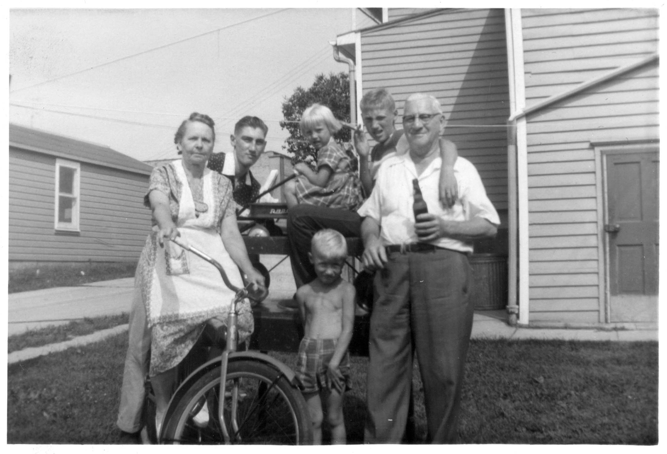 Family-photo-bicycle-wagon-on-table.jpg
