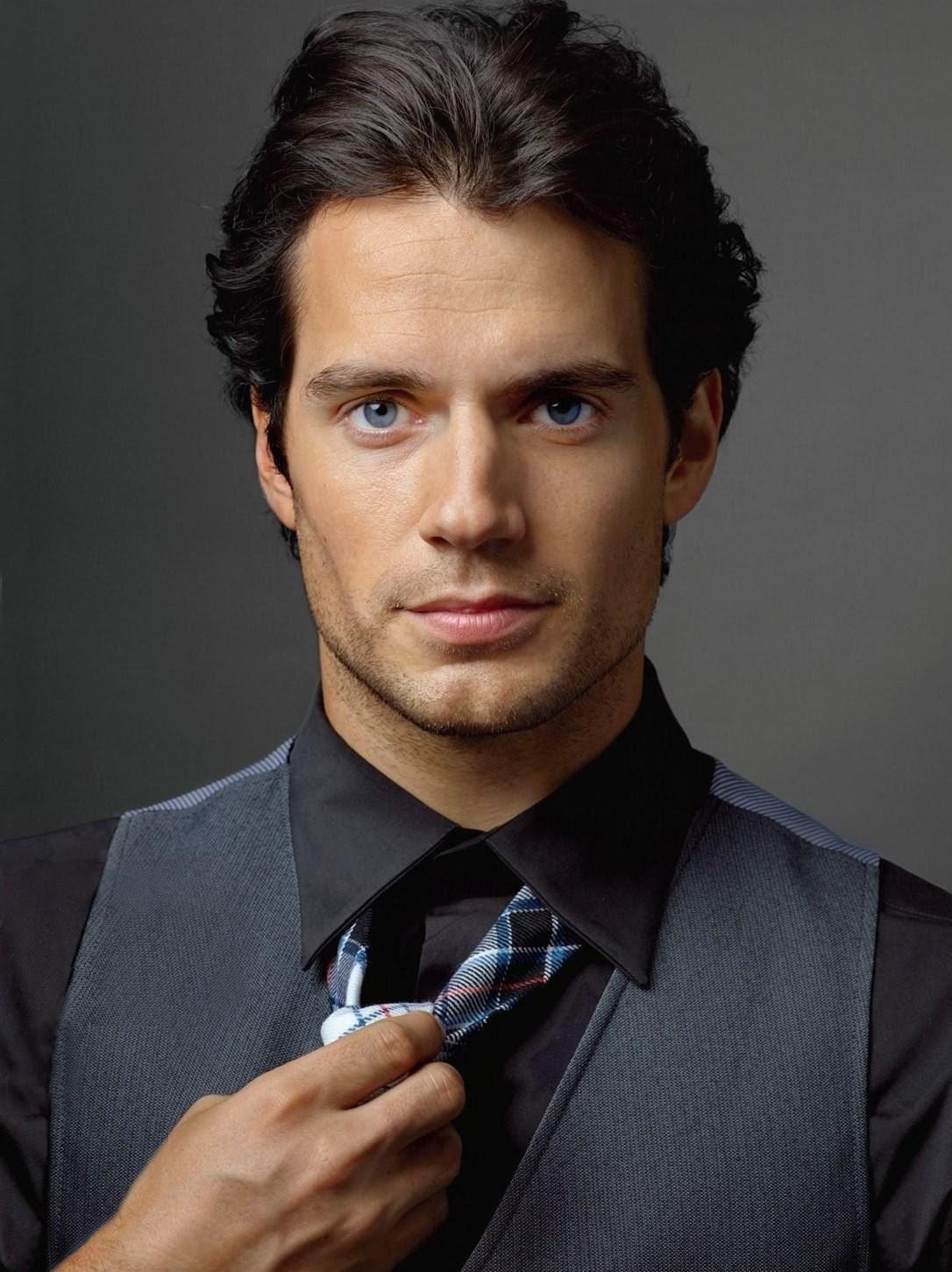 henry-cavill-photo_.jpg