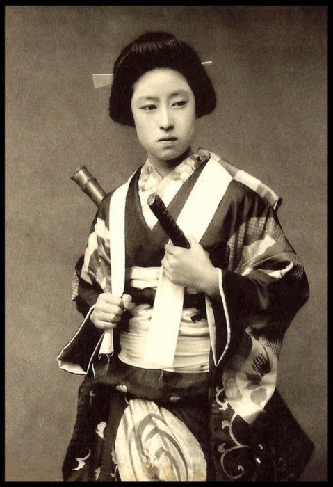 real-female-samurai.jpg