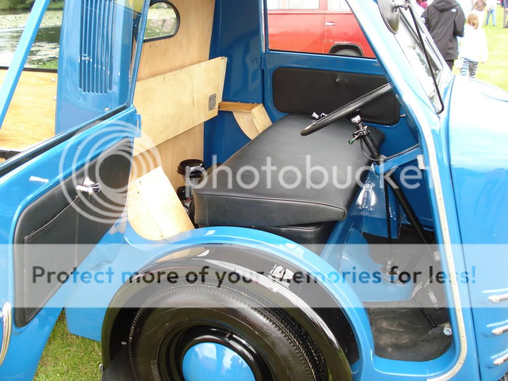 StanfordHallVWShow019.jpg