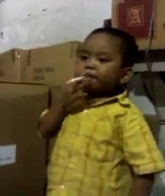 indonesian-baby-smoking.jpg