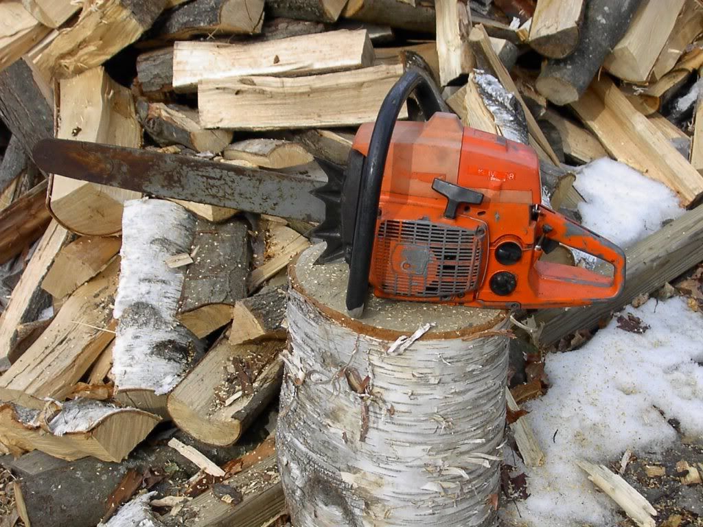 chainsaws005.jpg