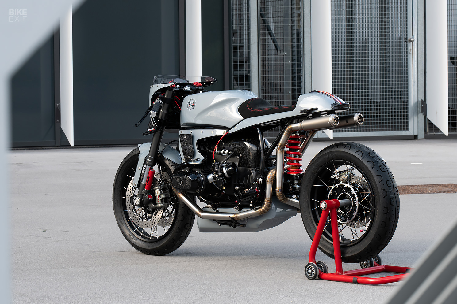 BMW R65 café racer by Gas&Retro