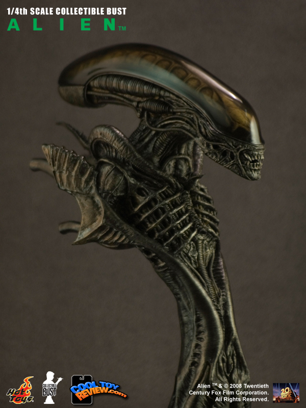 HH-AlienBust-04.jpg