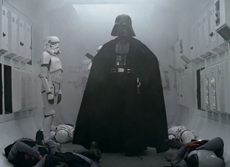 darth-vader-enters-tantive-iv.jpg