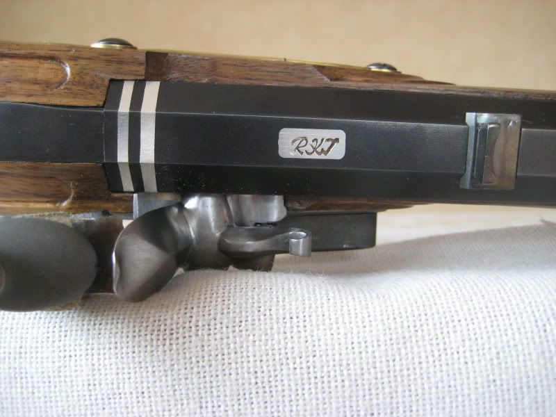 frstepistol046.jpg