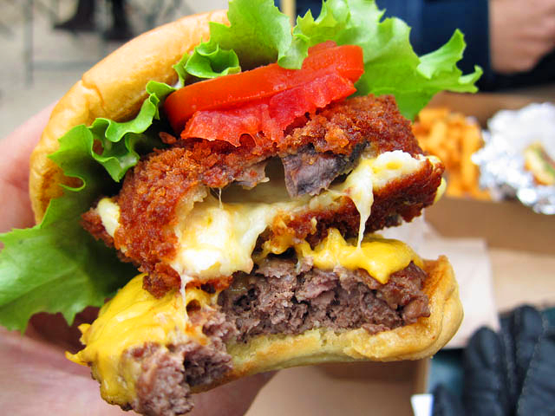 the-incredible-growth-of-shake-shack-in-2-charts.jpg