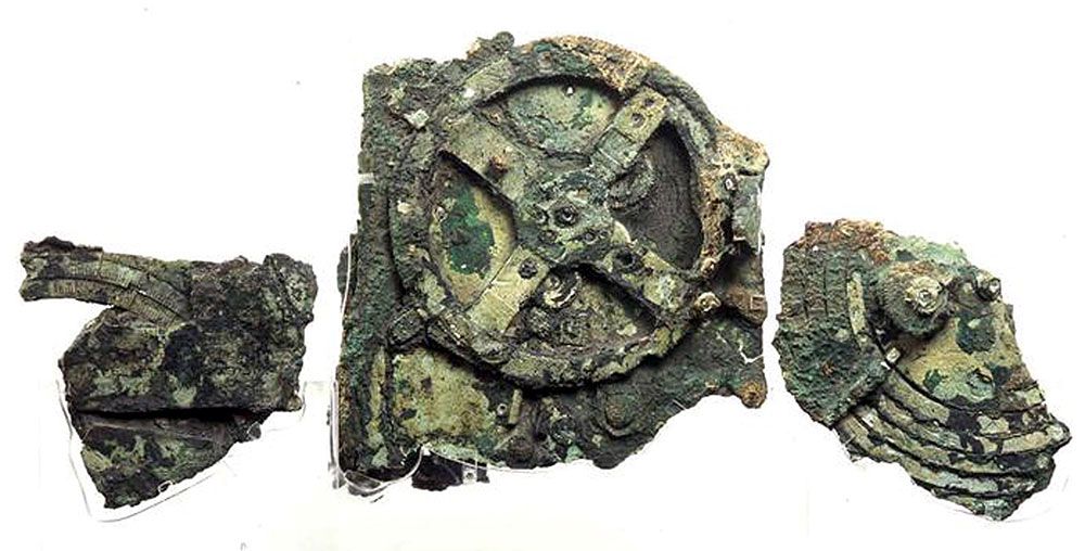 Parts-mechanism-trading-ship-Antikythera-device-wreck-1901.jpg