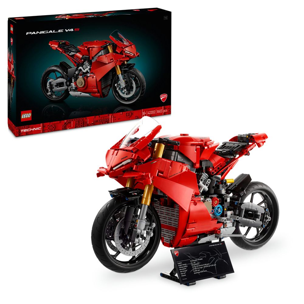 42202-Ducati-Panigale-V4-S-Set-and-Box.jpg