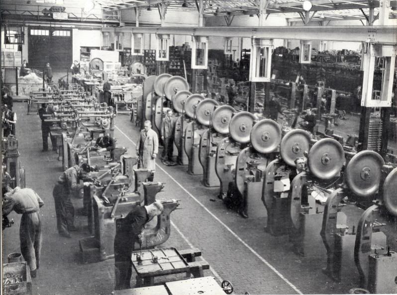 47228d1303664582-machinery-production-facility-1940s-wadkin-wadkin-routers-cross-cutting-machines-bandsaws-progress-one-fitting-shops-n.jpg