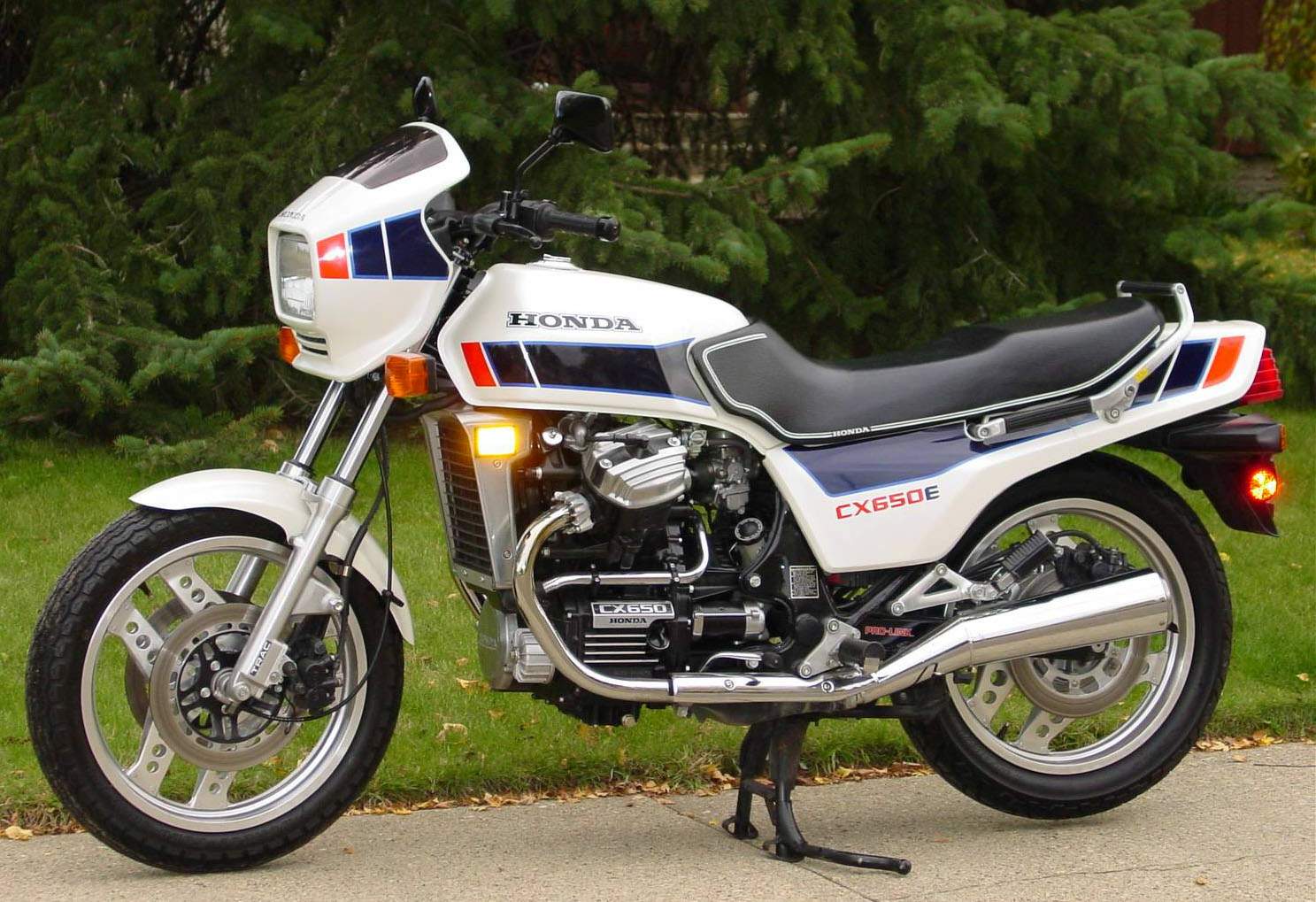 Honda%20CX650E%2084.jpg