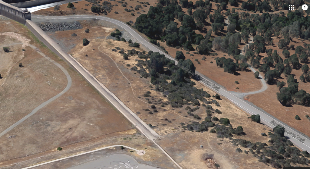 Oroville-dam-before_zpspgrmhiel.png