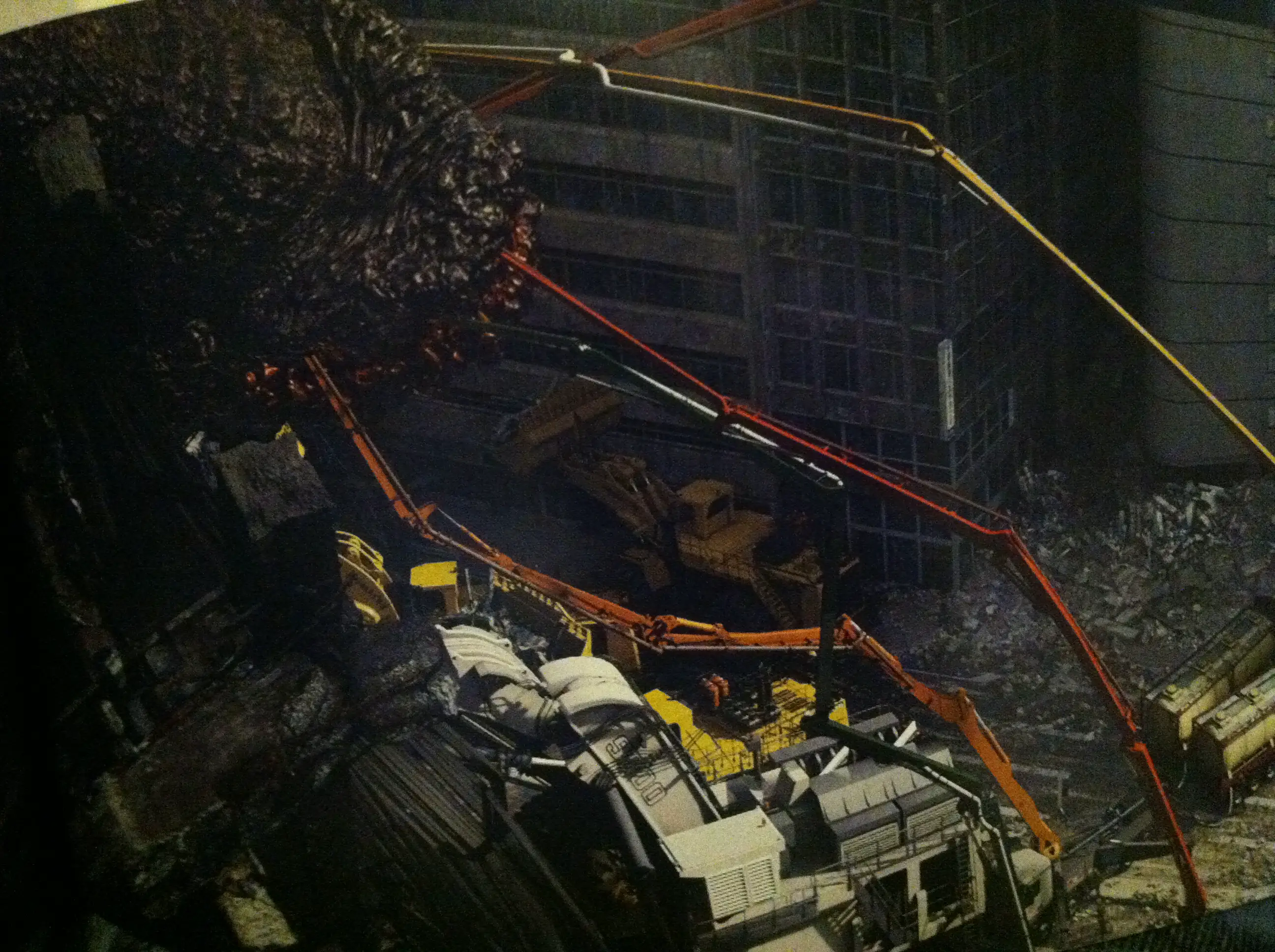 Shin_Godzilla_Program_Image_Book_Image_13.jpg