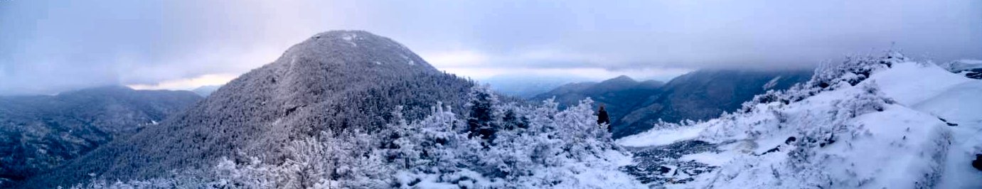 colden north peak pano.JPG