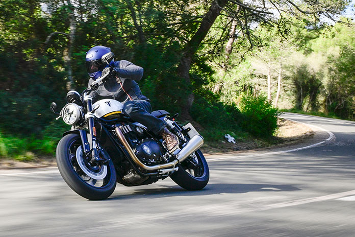 2025 Triumph Speed Twin 1200