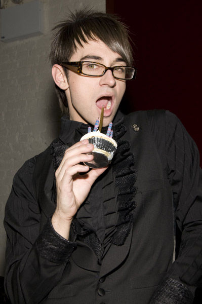 christian-siriano-attends-christian-sirianos-surprise-birthday-party-at-citrine-on-november-18-2008-in-new-york-city.jpg