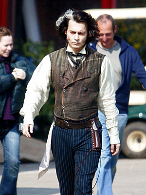 johnny-depp-sweeney-todd-3-29-07.jpg