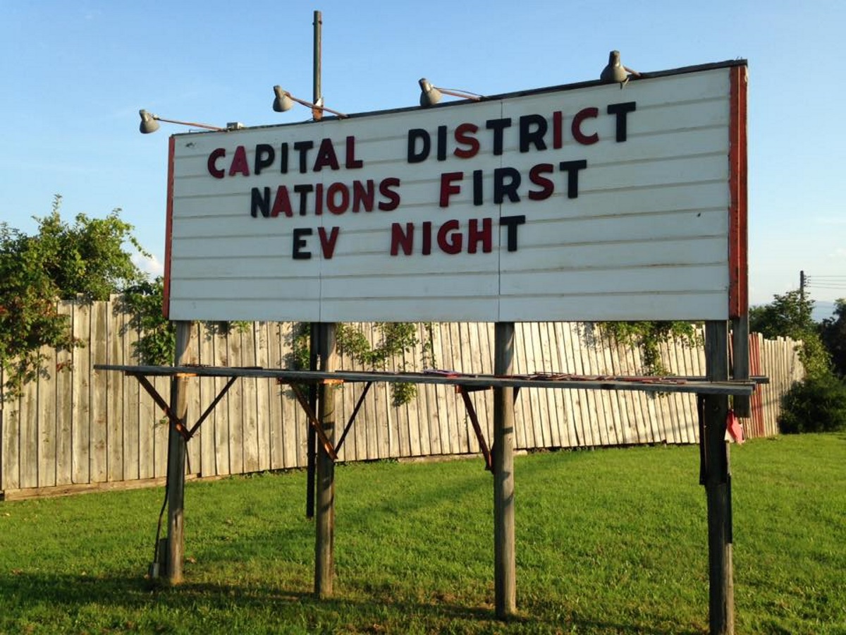 capital-district-ev-drivers-drive-in-movie-night-in-greenville-ny_100669629_h.jpg