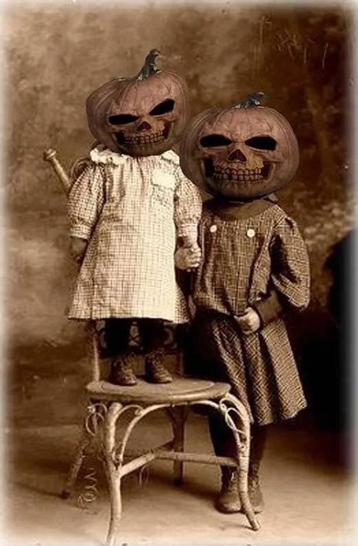 creepy-vintage-creepy-halloween-costumes.webp