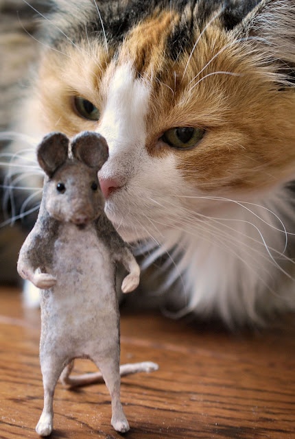 The Mini Mice looks like spun cotton? | Felt animals, Needle felted ...