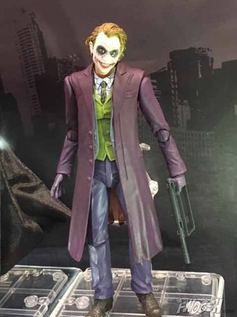 Bandai-SH-Figuarts-Dark-Knight-Joker-New-York-Comic-Con-01.jpg