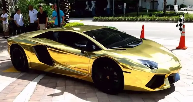 gold-Lamborghini.jpg