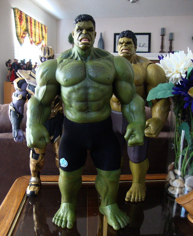 Hot Toys Age Of Ultron Hulk Figure