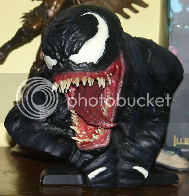 venom001.jpg