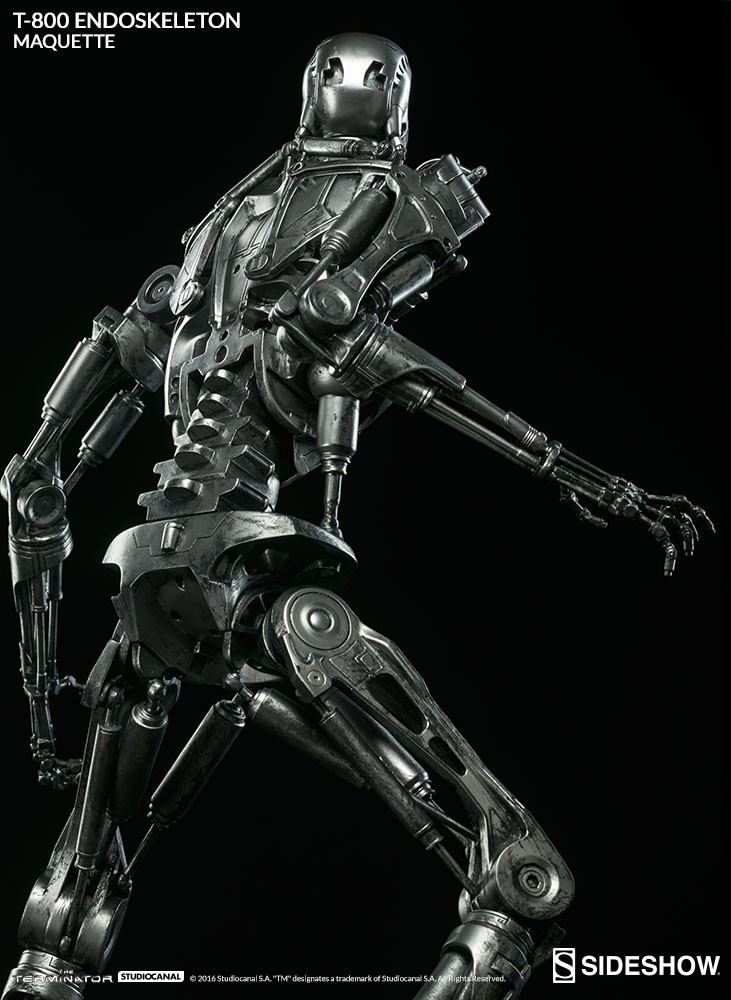 Terminator-T-800-Endoskeleton-Maquette-Sideshow-Collectibles-Statue15.jpg