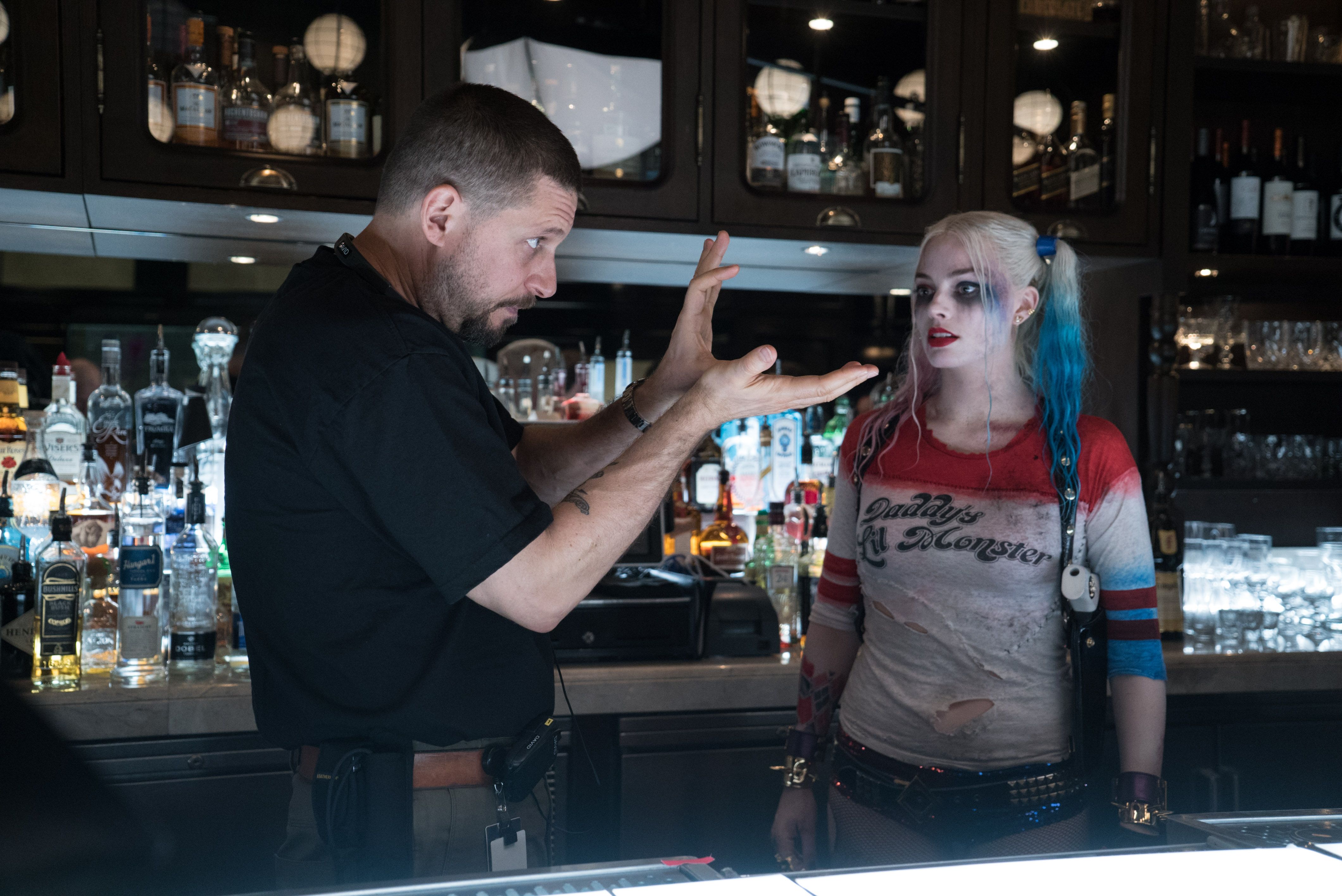 suicide-squad-set-photo-david-ayer-margot-robbie.jpg