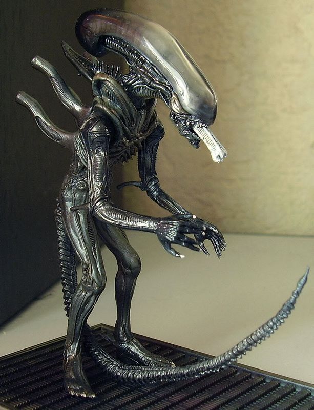 alien-1_frontright.jpg~original