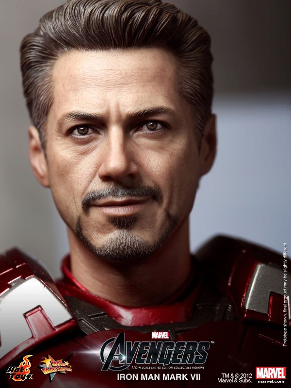 Hot-Toys-Iron-Man-Mark-VII-4.jpg