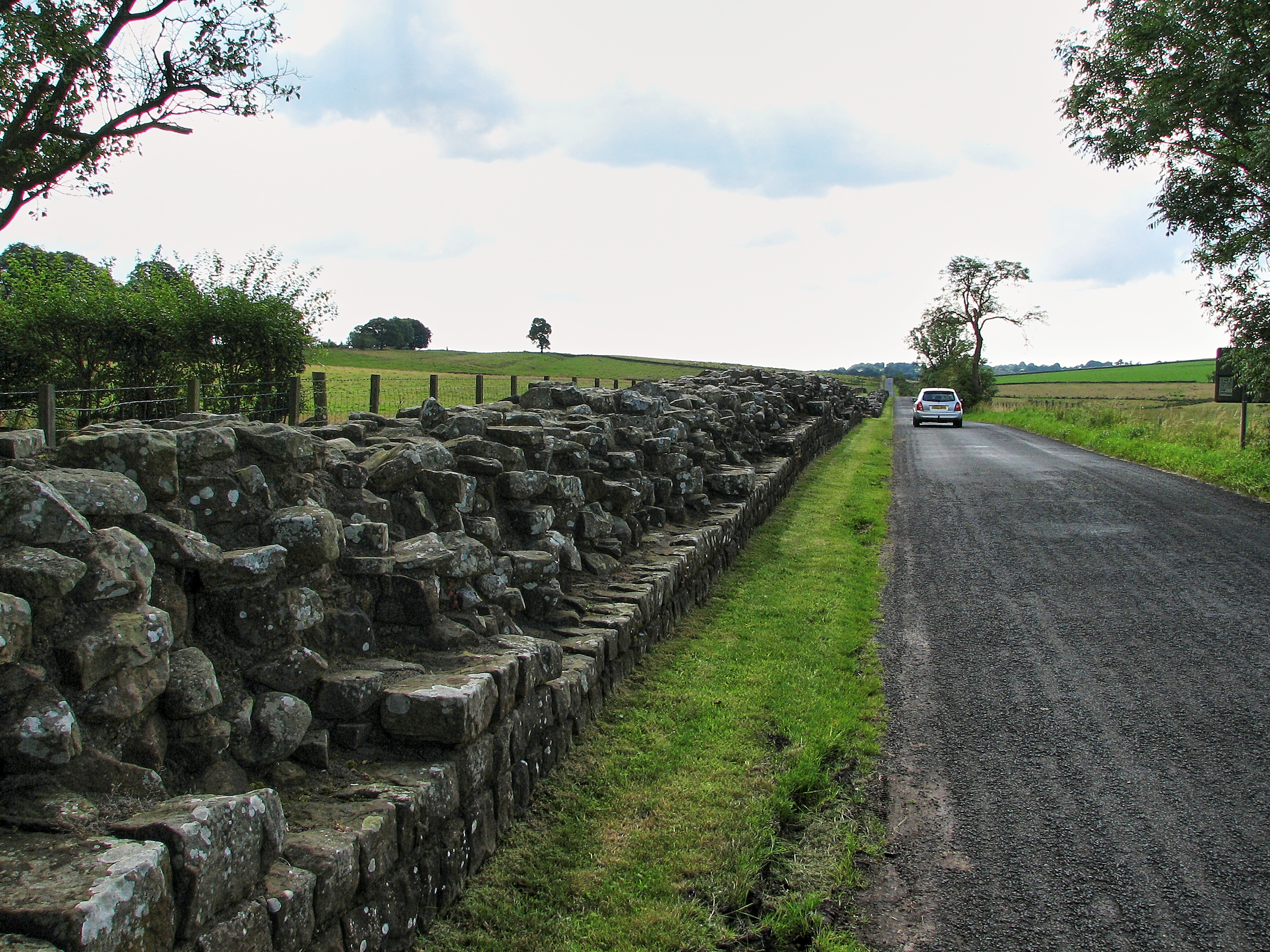 03706_07.08.09_Keswick_CARLISLE_HADRIANS WALL Tour_Hadrians Wall.jpg