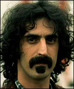 _38219347_zappa_150.jpg