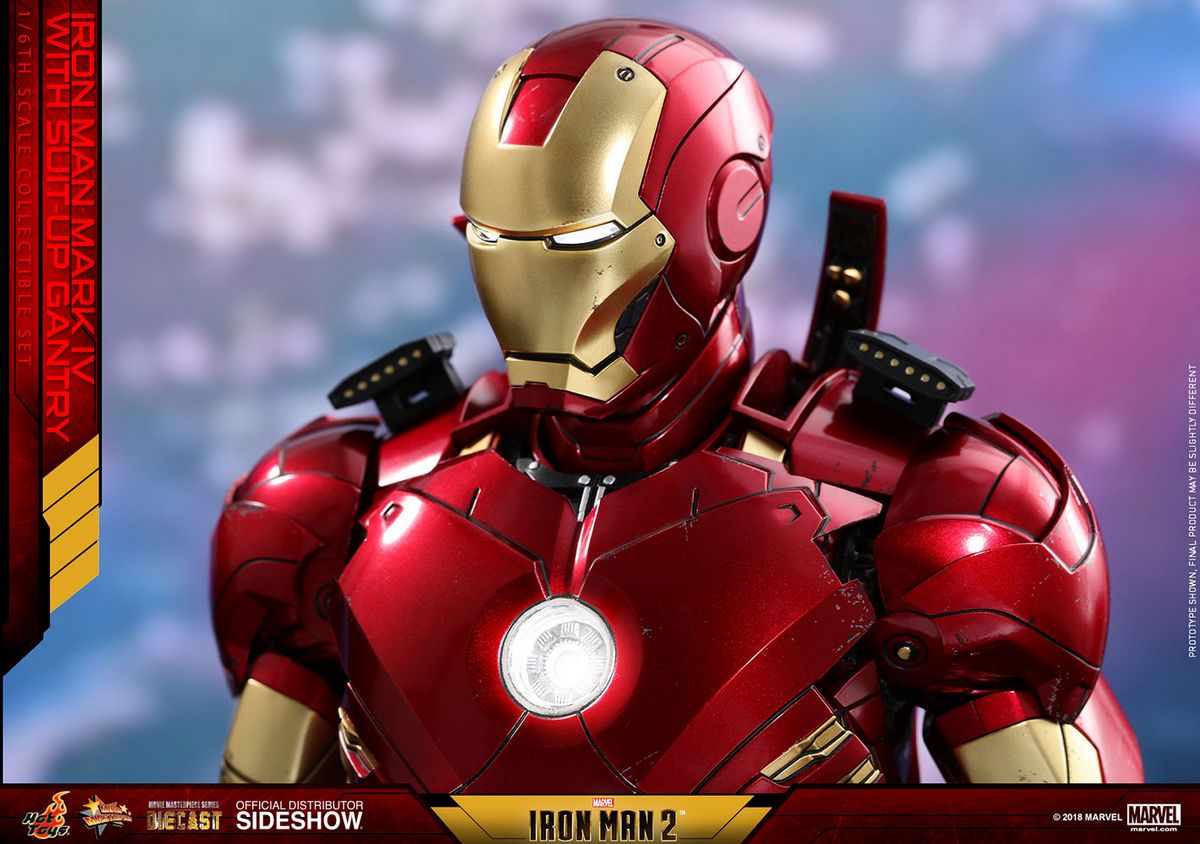 Iron-Man-2-Iron-Man-Mark-IV-Suit-up-Gantry-Hot-Toys-Action-Figure-Pic-19.jpg