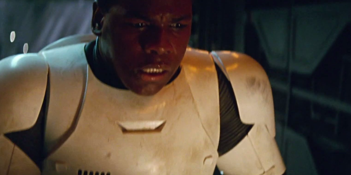 star-wars-episode-vii-trailer-finn-in-stormtrooper-uniform.png