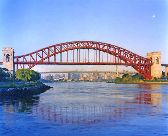 Hell_Gate_Bridge_by_Dave_Frieder.jpg