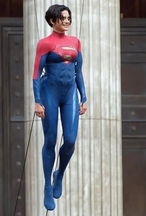 SashaCalle-Supergirl02.jpg