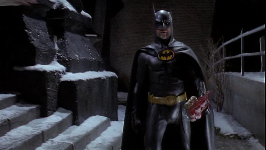 Batman-Returns-batman-8663244-852-480.jpg