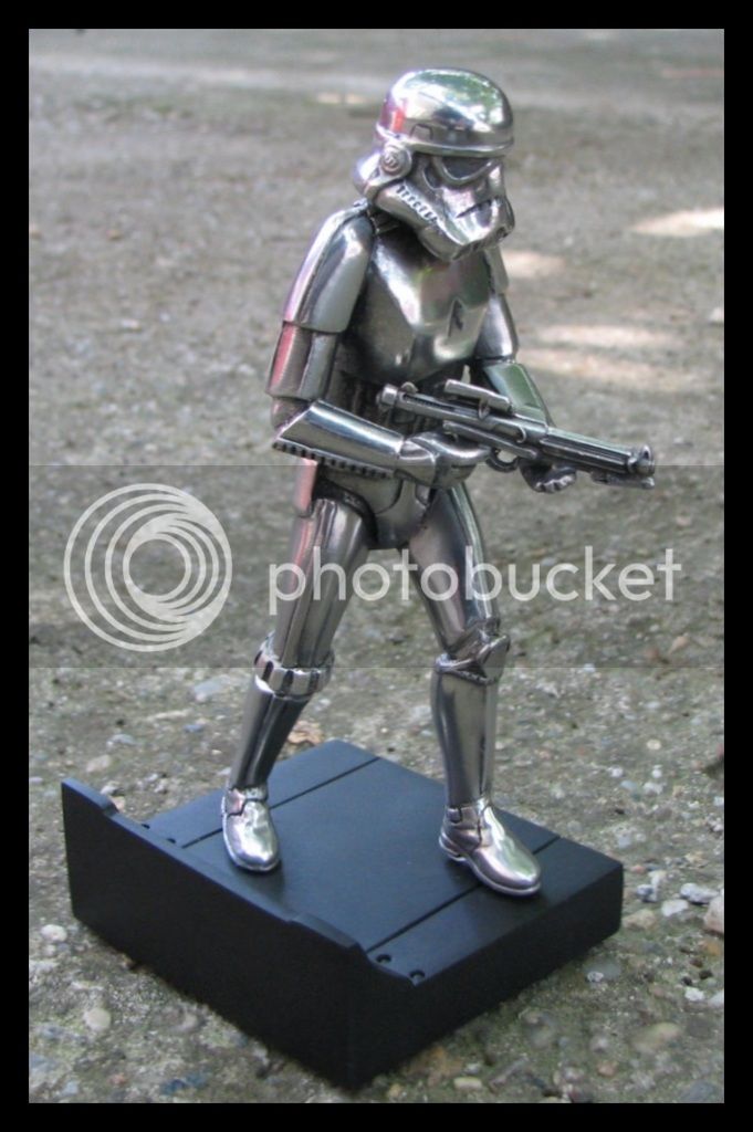 Royal%20Selangor%20Pewter%20Stormtrooper%2013_zpsmveki2ya.jpg