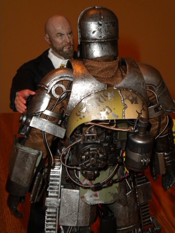 Hot+Toys+Obadiah+Stane+045.JPG