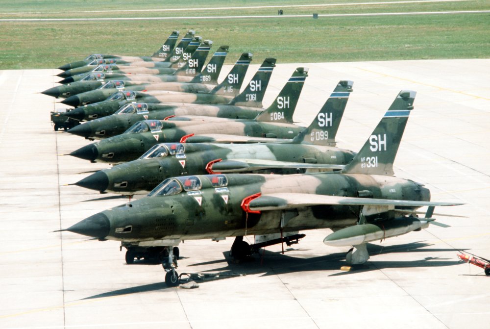 F-105s_465_TFS_DF-ST-86-12883_0.JPEG
