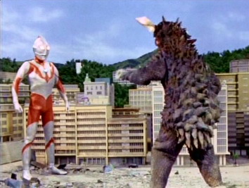 ultraman-s1v1-04.jpg