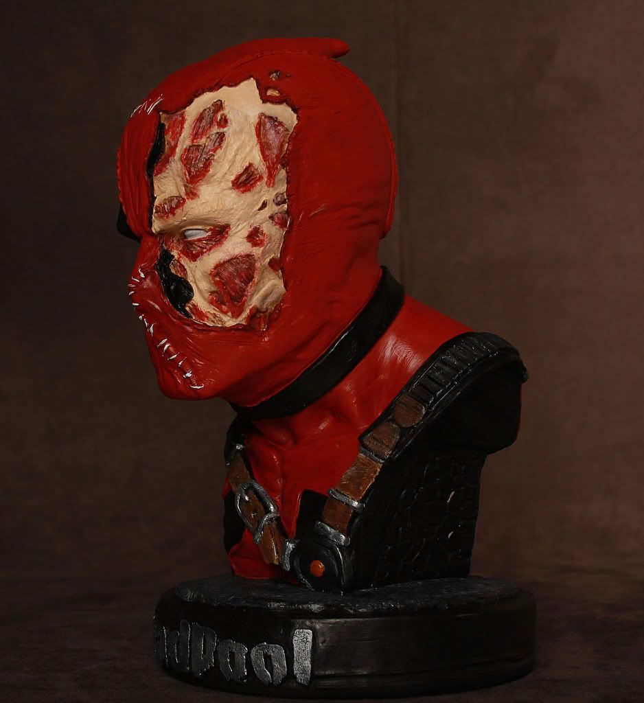 DeadpoolBust3.jpg