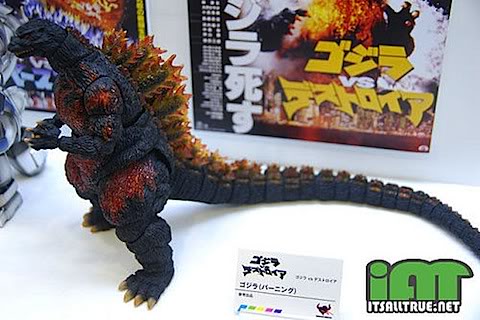 Tamashii-Feature-Akihabara-Exhibition-2011-Ultra-Act-Godzilla-and-Others-09.jpg