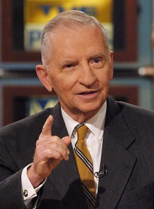 Ross_Perot_making_a_point.bmp