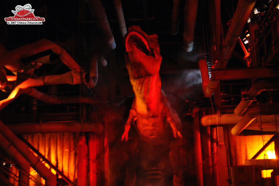 massive-t-rex-surprise-at-the-rides-climax-big.jpg
