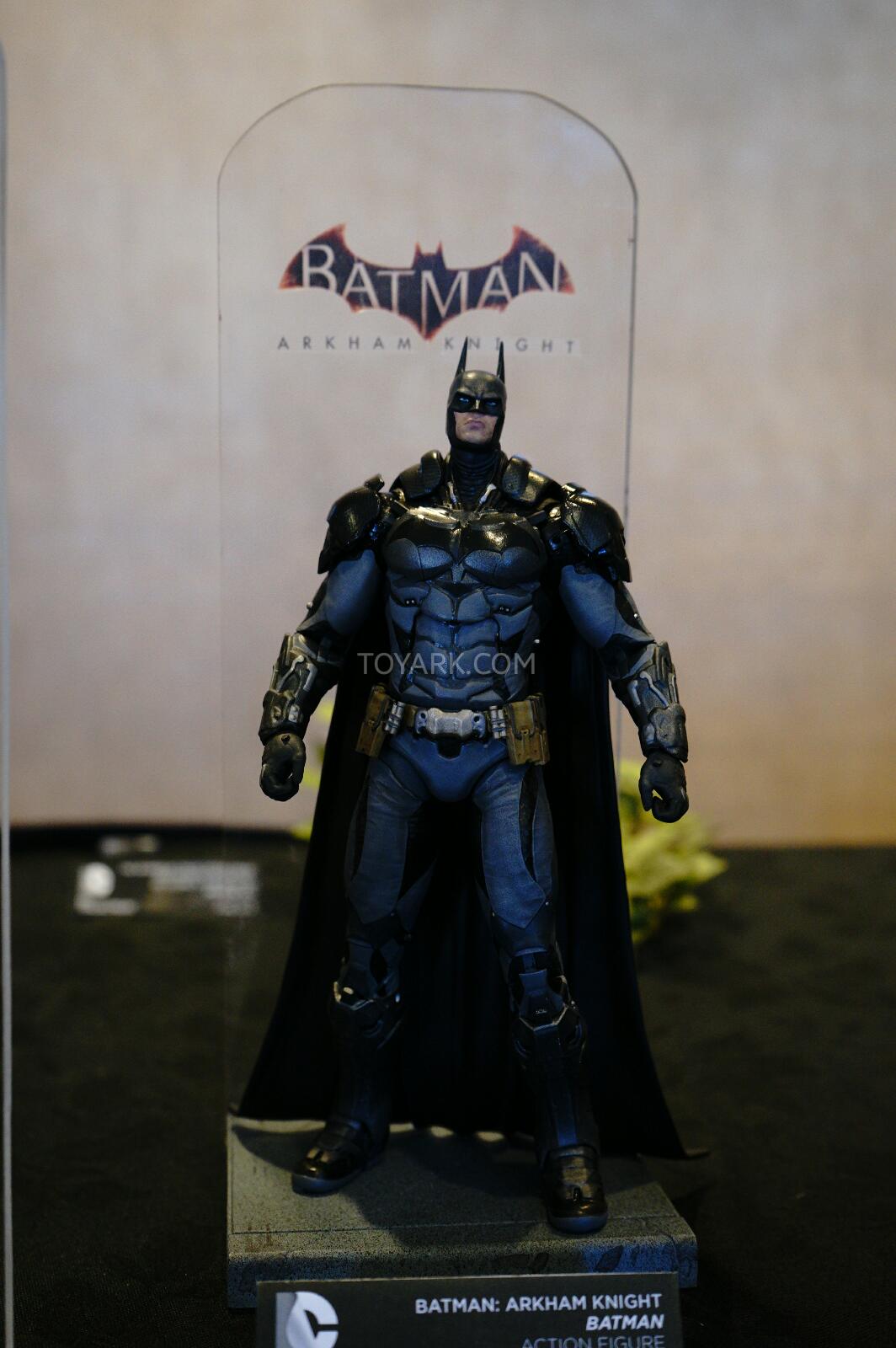 SDCC-2014-DC-Collectibles-Arkham-Knight-011.jpg